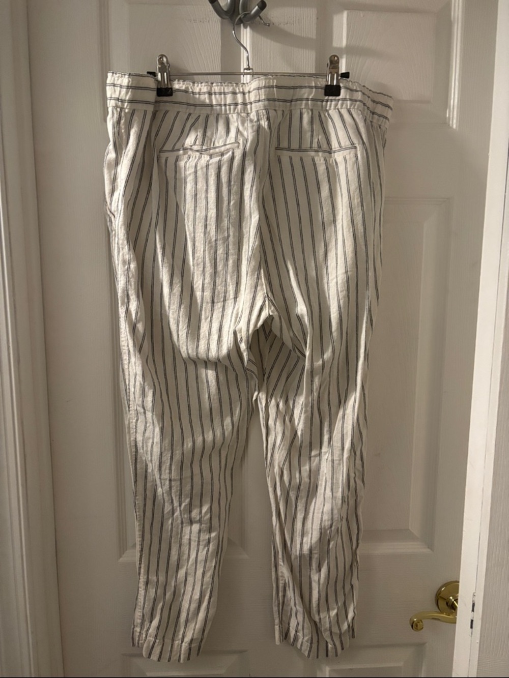 GAP White Straight-Leg Pants with Navy Pinstripes - Picture 3 of 3